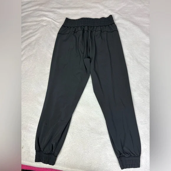 lululemon athletica Black Jogger Pants - Picture 2 of 10